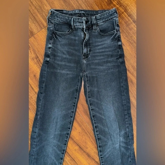 American Eagle Super Stretch Super Hi-Rise Jegging - Picture 4 of 10